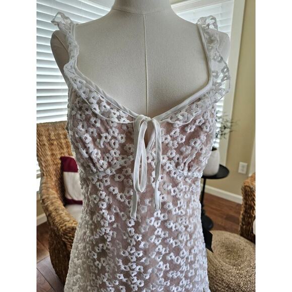 Lulus Women's Charmaine Embroidered Sheer Mesh Mini Dress White Size L NWT - Picture 2 of 11